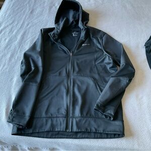 Nike Men's Performance Jacket in Black